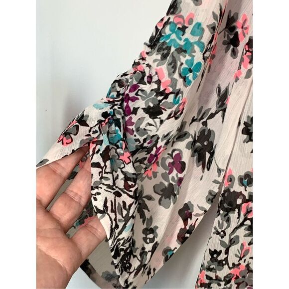 Torrid Women's 3/4 Sleeve Floral Print Pleated Blouse Multicolor Size 2x NWOT - Picture 3 of 7